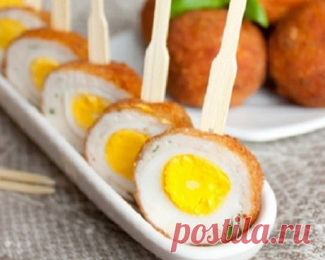 Это блюдо – просто праздник какой-то. Оно практически универсальное и может украсить любой праздничный стол