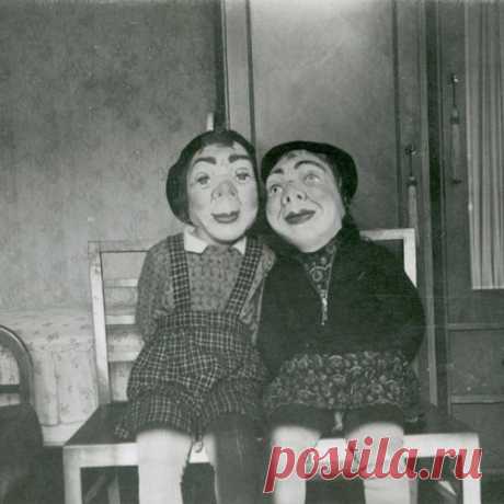 22 фотографии из прошлого, наглядно доказывающие, что раньше Хэллоуин был гораздо страшнее . Тут забавно !!!