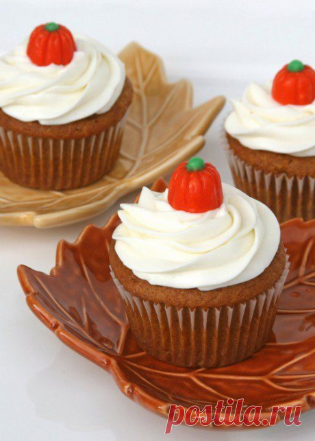 Тыквенные капкейки с пеканом