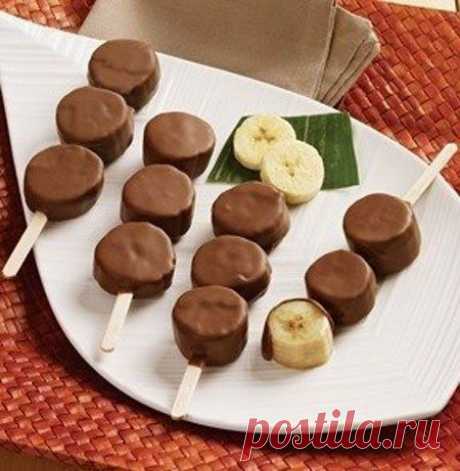 Самый быстрый и вкусный десерт «Бананы в шоколаде» | Хитрости жизни