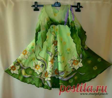 Natural silk dress handmade artwork silk painting от Studijakalla