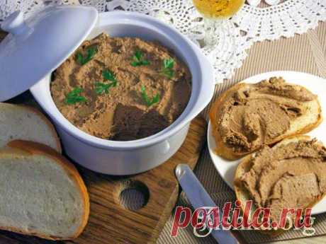 Паштет из куриной печени со сливочным маслом
