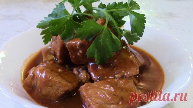 Гуляш с подливкой - Простые рецепты Овкусе.ру