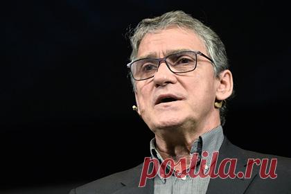 Валерия Гаркалина перевели на аппарат ИВЛ. Советского и российского актера театра и кино Валерия Гаркалина перевели на аппарат искусственной вентиляции легких (ИВЛ). В настоящее время народный артист находится в реанимации. У него диагностирована критическая стадия пневмонии, а также выявлено 75-85-процентное поражение легких.