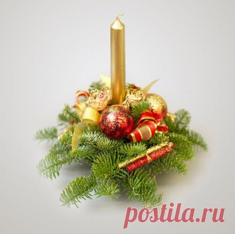 ЗАМЕЧАТЕЛЬНОЕ УКРАШЕНИЕ СТОЛА.