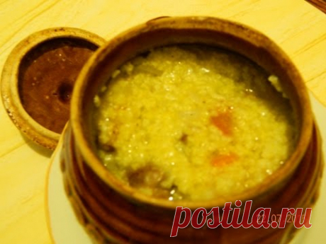 Каша пшенная с куриными сердечками и овощами в горшочке