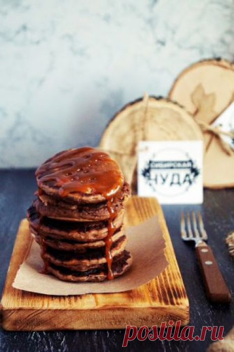 Кулинарные записки лентяйки: Шоколадные панкейки с карамелью