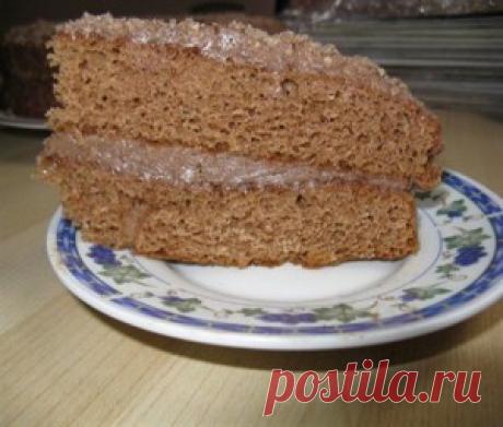 Легкий шоколадный бисквит (для торта «Прага»)