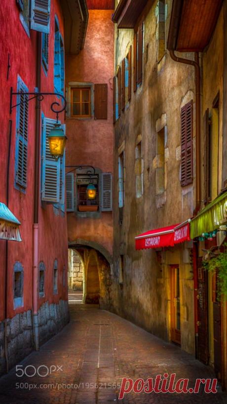 stephanocardona:
“Annecy 6 by monty151957
”