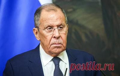 Лавров: США не занимаются антитеррором в Сирии, они вывозят оттуда нефть. Глава МИД РФ отметил, что "эти средства не поступают в казну сирийского государства, а используются для продолжения поощрения сепаратизма и создания квазигосударства"