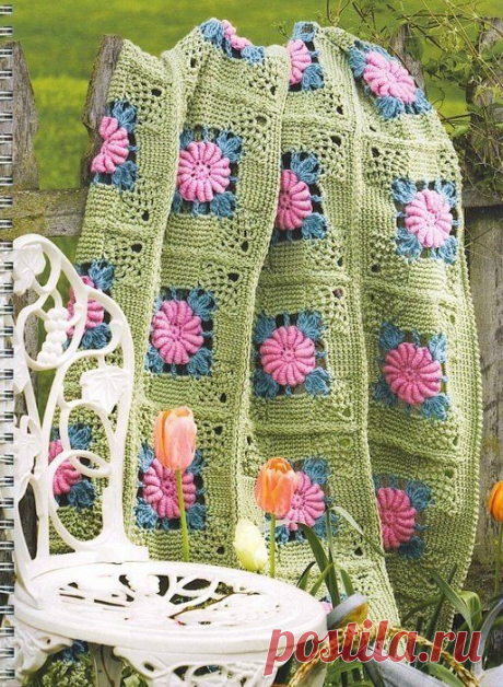 Три хобби ( батик, вязание, рукоделие)