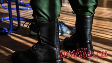 Участнику СВО в 10 раз повысили платеж за ипотеку. Участнику специальной военной операции (СВО) в 10 раз увеличили платеж по ипотечному кредиту. Об этом сообщает портал Е1.ru со ссылкой на слова бойца. По его словам, еще до СВО он купил квартиру на вторичном рынке недвижимости, и после ...