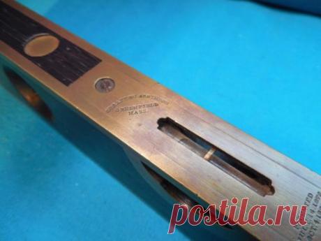 STRATTON &quot;BRASS BOUND&quot; ROSEWOOD LEVEL &quot;EXC&quot;