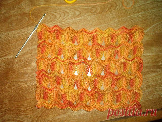 Винтажный волнистый узор с веерами крючком.