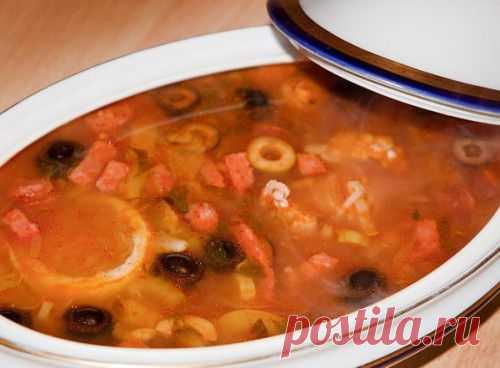 6 рецептов мясных солянок / Простые рецепты