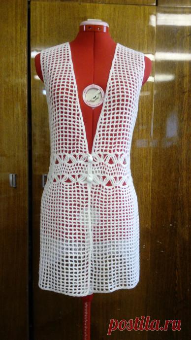 Жилетка "Снежная, но нежная"