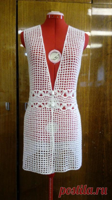 Жилетка "Снежная, но нежная"