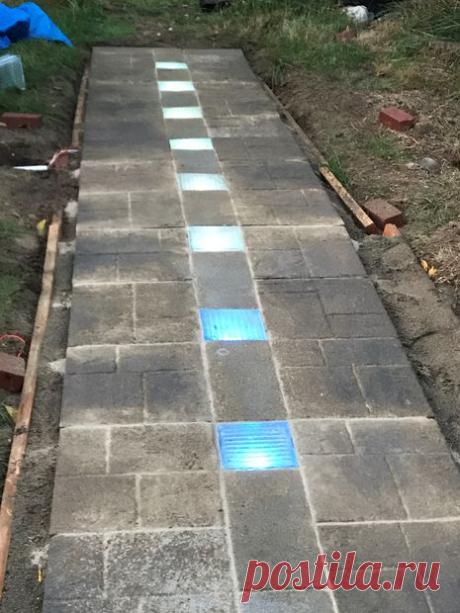Solar Powered RGB LED Magic Pathway: 10 Steps (with Pictures)