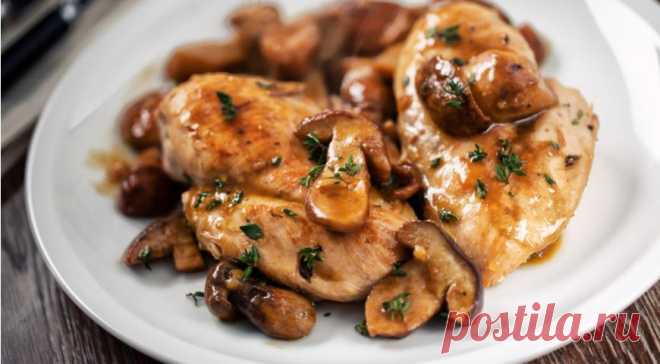 Дюжина рецептов курицы с грибами для духовки и сковороды