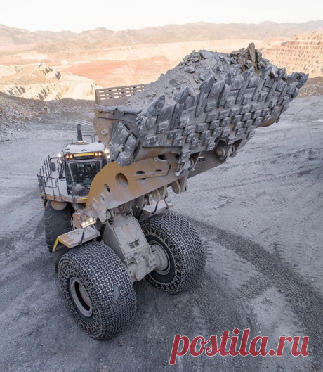 Арендовать Погрузчики - один из разделов нашего сайта. Вы можете в режиме online заказать необходимую спецтехнику в г. и любом другом городе России для выполнения работ любой сложности. Наша база содержит полезную и объемную информацию об аренде и услугах строительной техники, организациях, предпринимателях и частных лицах, предлагающих свои услуги. Если Вам требуется в аренду Погрузчики