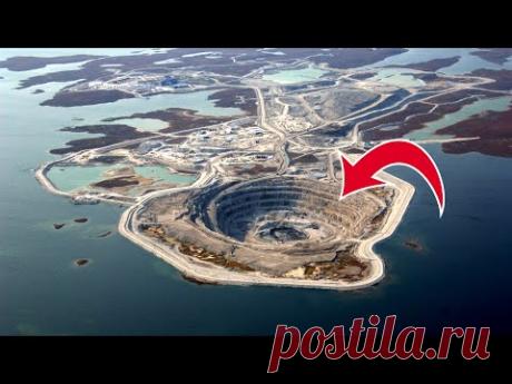 Почему вода не заливает алмазный рудник «Дьявик» посреди озера? Необычные рудники и карьеры планеты.