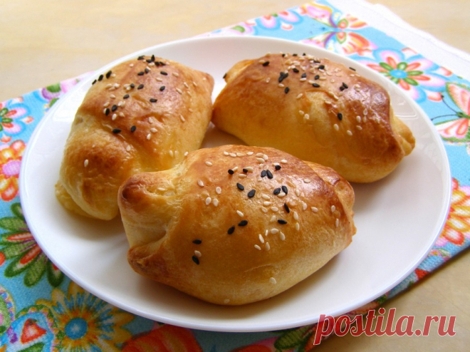 Рогалики с колбасой и сыром