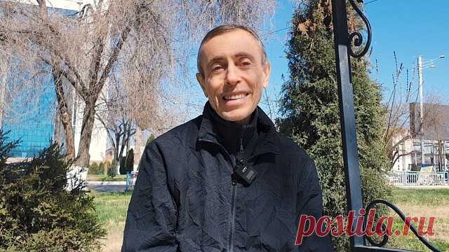 АМЕРИКАНСКИЙ РЕЦЕПТ ОЧИЩЕНИЯ ПОЧЕК
От камней и прочей грязи, которая доставляет дискомфорт!

Давайте перейдём к приготовлению!

Состав рецепта:
0.5 стакана воды
0.5 стакана клюквенного сока
1 ст.л. яблочного уксуса
0.5 стакана лимонного сока
1-2 ч.л. мёда
Поставьте лайк посту, а то уже люди не видят моих публикаций!

Все ингредиенты смешать. Можно в блендере. Пить стоит мелкими глотками на голодный желудок, но если у вас нет:
Панкреатита
Гастрита
Язвы

Этот рецепт он жестк...