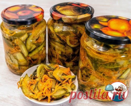 Огурцы с морковью по-корейски на зиму
Ингредиенты:
Огурцы 2 кг.
Морковь 0,5 кг.
Маринад для огурцов:
Уксус 9% 125 мл.л
Сахар 125 гр.
Растительное масло рафинированное 125 мл.л.
Соль 1 ст.л. с горкой.
Чеснок 1 головка.
Специя для моркови по корейской 1,5 ст.л.
Подробное описание рецепта

Приготовьте маринад. В миске перемешать уксус, растительное масло, соль, сахар, специи для моркови по корейски и выжать чеснок через чеснокодавку.

Нарезать огурцы, натереть морковь на длинной тёрке, вылить ма