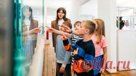 Психолог Корытцина дала советы по подготовке ребёнка к посещению музея. Старший методист онлайн-школы Synergy Kids педагог-психолог Анастасия Корытцина рассказала, как подготовить ребёнка к посещению музея. Читать далее