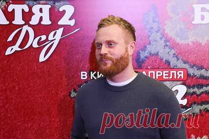 Популярный в России комик вызвал врача из-за температуры и сильной боли