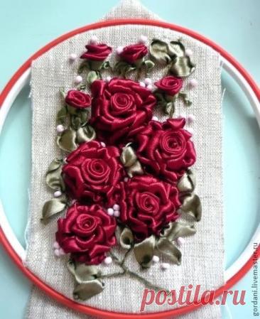 Вышивка лентами: роза