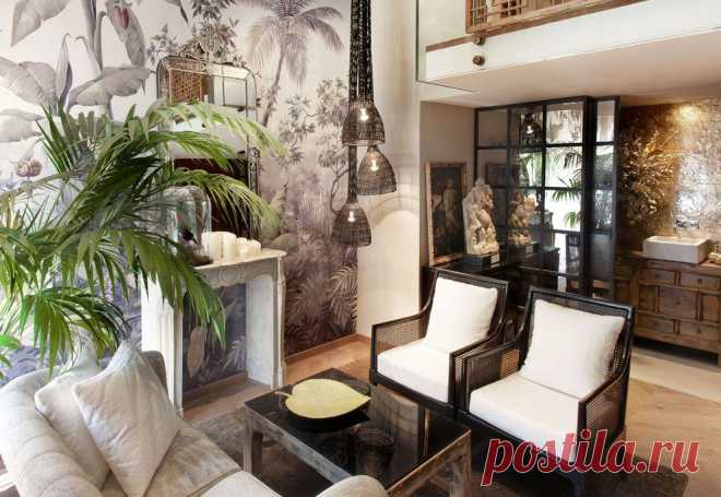 PALMERA - PaulMontgomery