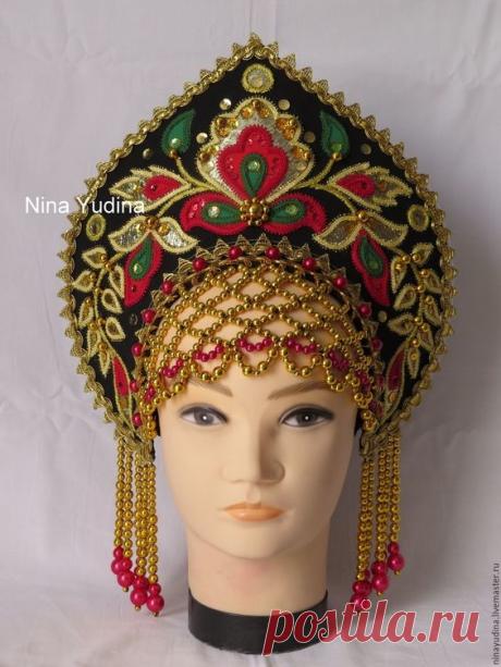 3110. КОКОШНИК - РУССКИЙ ГОЛОВНОЙ УБОР. 
РУССКИЙ КОСТЮМ.