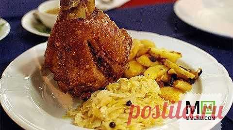 Свиная рулька с тушеной капустой и картофелем - кулинарный рецепт. Миллион Меню