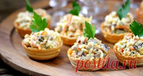 Салат из грибов с корейской морковью: подаем в тарталетках