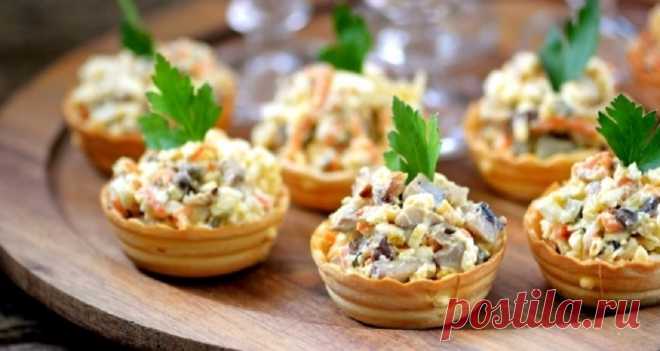 Салат из грибов с корейской морковью: подаем в тарталетках