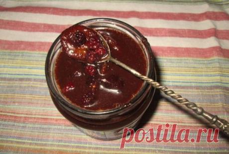 Рецепт варенья из сливы с ежевикой