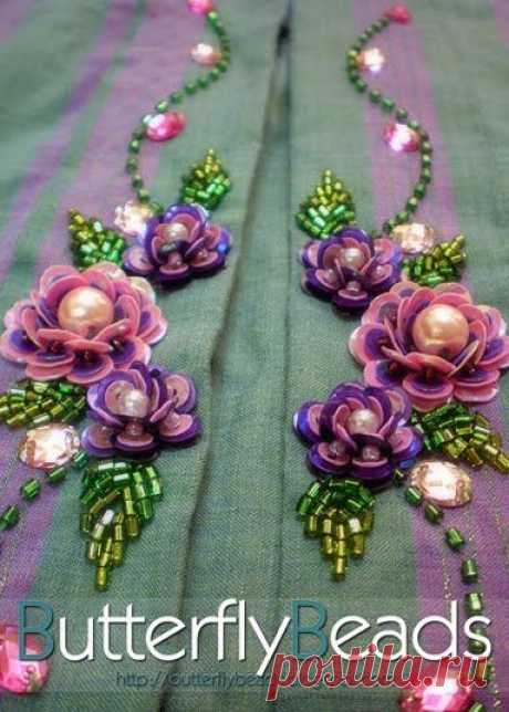 Hand-made motif with pink sequins flowers and beaded leaves - Salvabrani