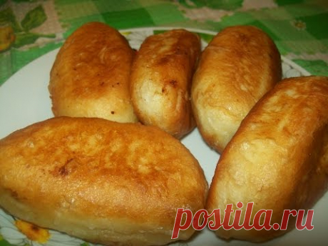 Жаренные пирожки с творогом