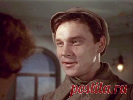 Георгий Юматов, 11 марта, 1926
 • 4 октября 1997