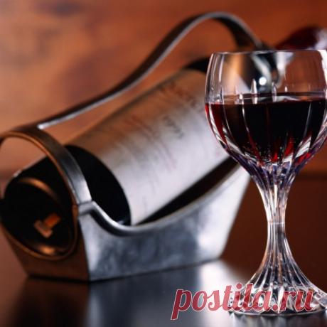 8 удивительных эффектов, которые оказывает на вас бокал вина в день
