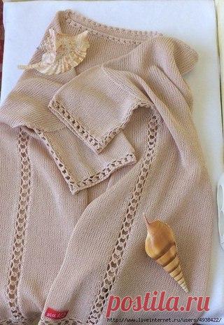 ЗАМЕНА БОКОВОГО ШВА КРЮЧКОВОЙ АЖУРНОЙ ДОРОЖКОЙ

Сверху слева направо:

1. Обвязать край полотна столбиками без накида. Тут главное не стянуть и
Показать полностью…