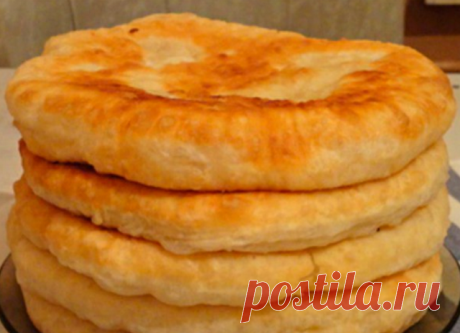 Пушистые лепешки на кефире: вкусно и быстро.