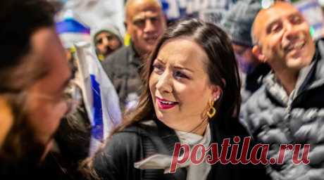 Офицер по стратегии Израиля призвала использовать ядерное оружие. Офицер по стратегии Израиля Тали Готлиб призвала использовать ядерное оружие. Читать далее