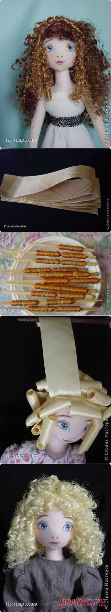 Волосы из атласной ленты.