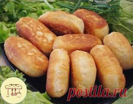 Все просто, бюджетно и очень вкусно, как из бабушкиной печки!‍🥐🥯🥟

Жареные пирожки на кефире

ИНГРЕДИЕНТЫ

на тесто для пирожков:

кефир 300 мл.
мука 500 гр.
растительное масло 4 ст.л.
сахар 1 ст.л.
соль 1 щеп.
сода 1 ч.л.

для начинки на пирожки:

зеленый лук 500 гр.
куриное яйцо 5 шт.
сливочное масло 50 гр.

для обжарки пирожков:
растительное масло 150 гр.

Начинка может быть любая: картофель толченный с жареным луком, тушеная капуста, жареные грибы с луком, отварное ...