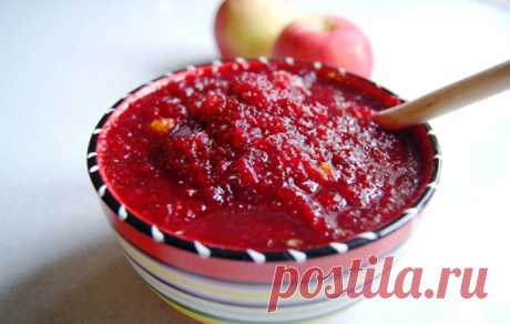 Handmadefood Пряный релиш из клюквы, фруктов и сельдерея