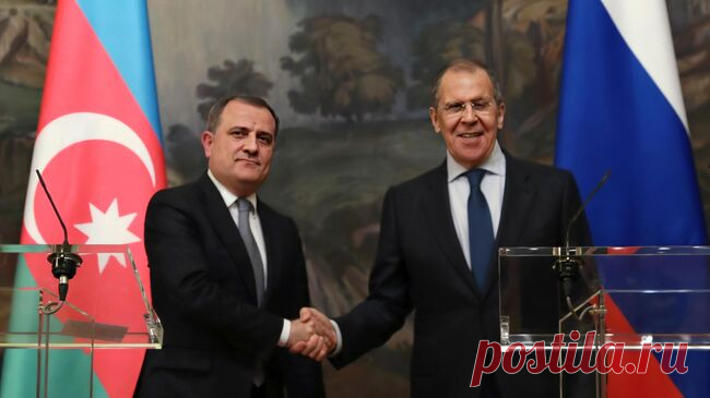 Главы МИД Азербайджана и России обсудили итоги заседания межправкомиссии