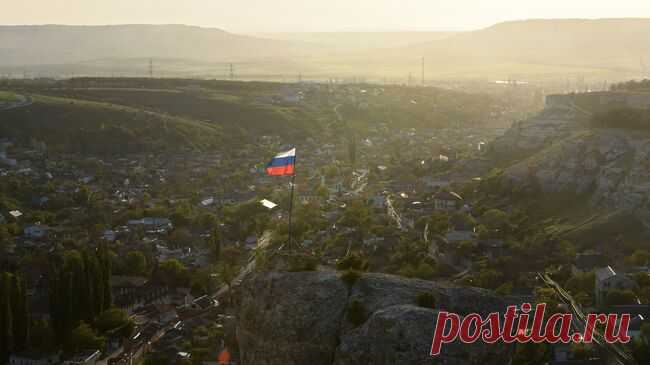В Крыму открыли памятник Стефану III Великому