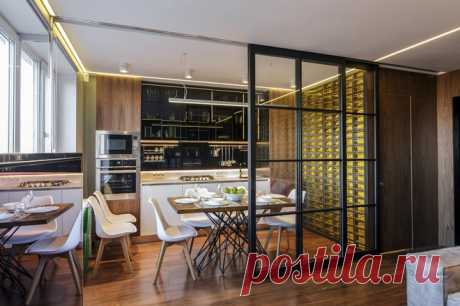 Проект недели: Кухня-гостиная с янтарными стеклоблоками | Houzz Россия